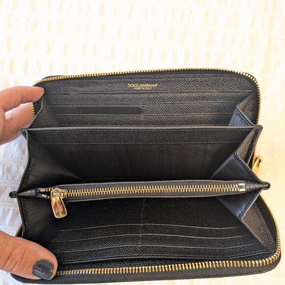 New Dolce & Gabbana Wallet! - Picture 3 of 7
